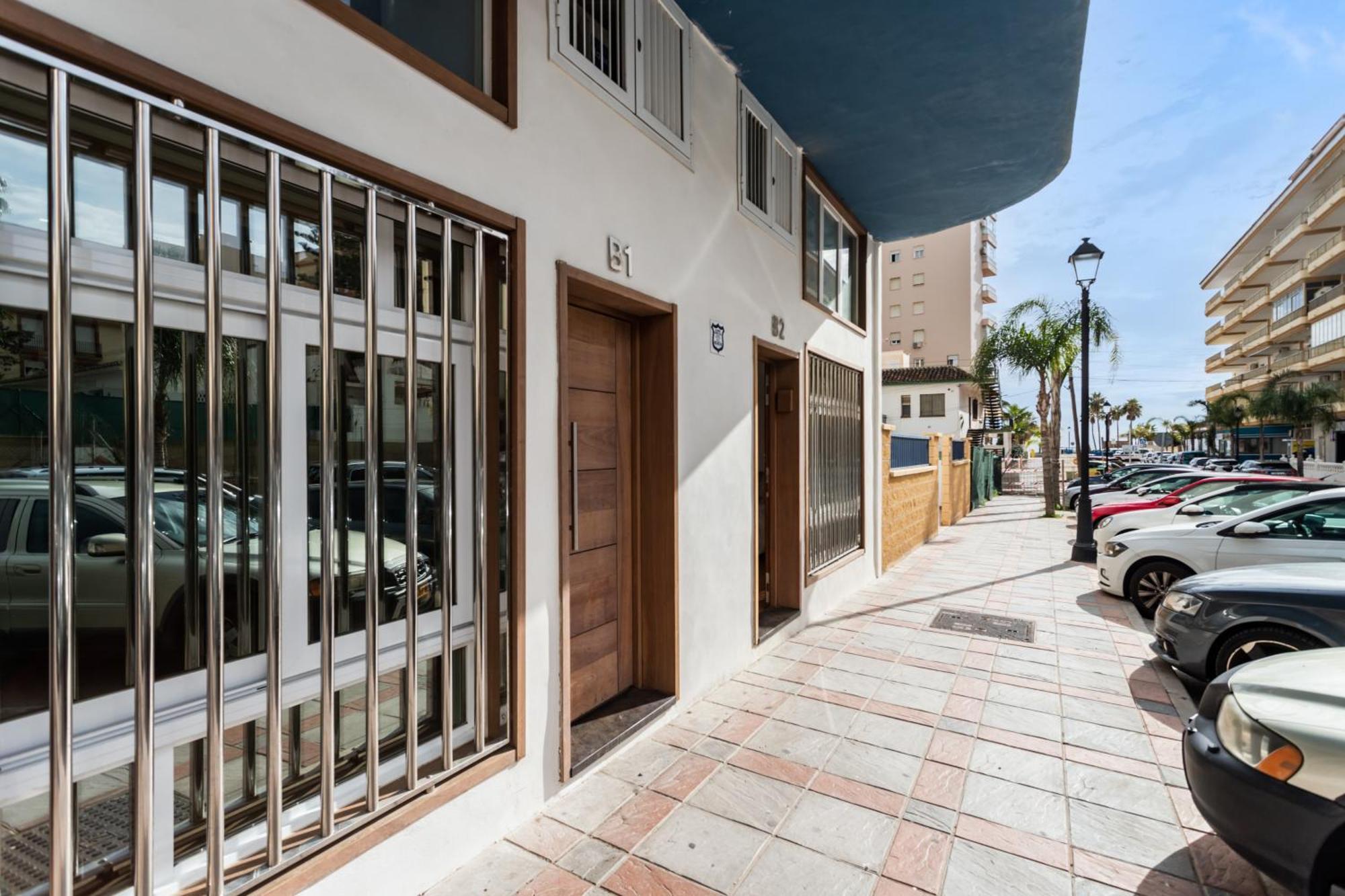 Sur Suites Estudio Industrial 2 Fuengirola Exterior foto
